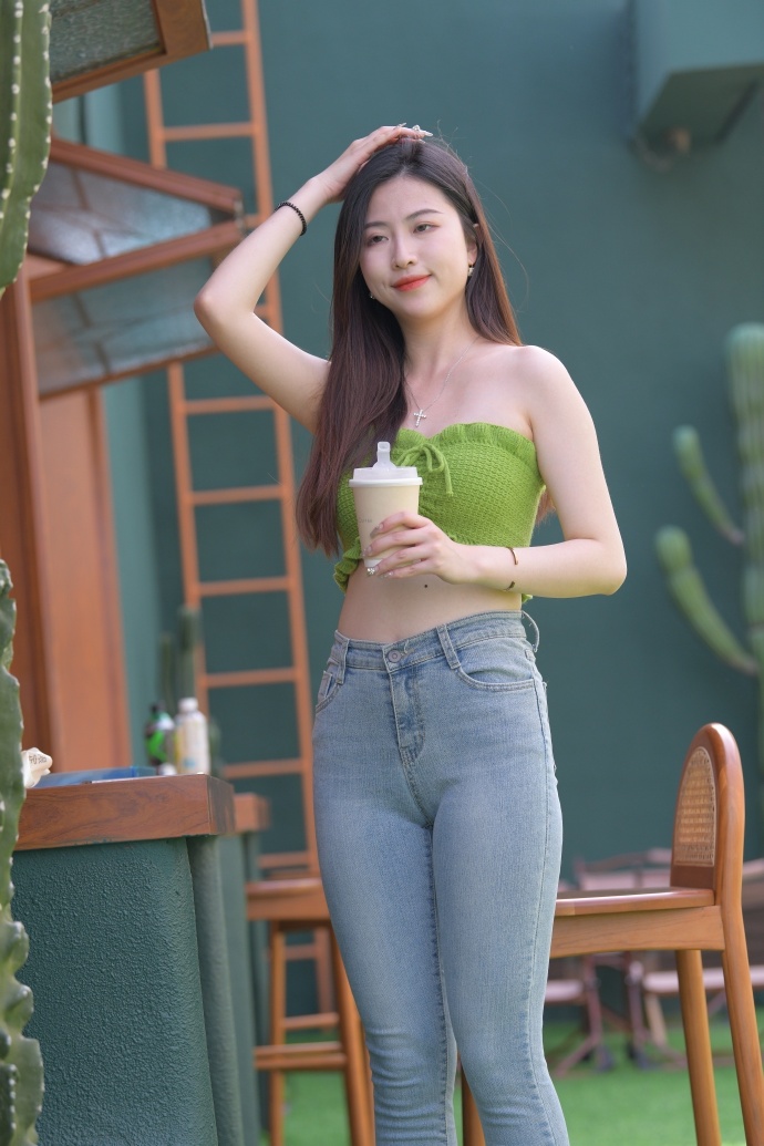 杏彩体育，欧美猛男用大坤巴C人视频